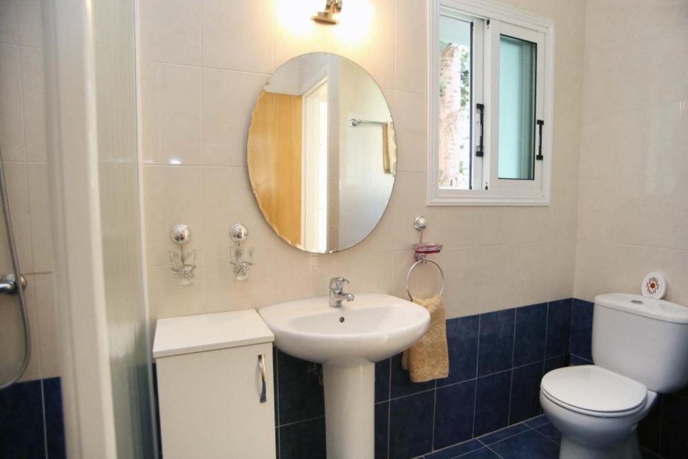 In Universal Villa Paphos